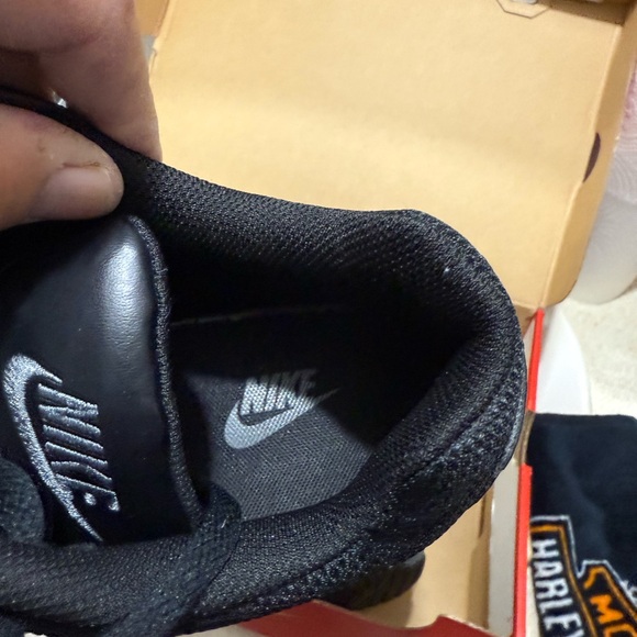 Air max command - Picture 8 of 10